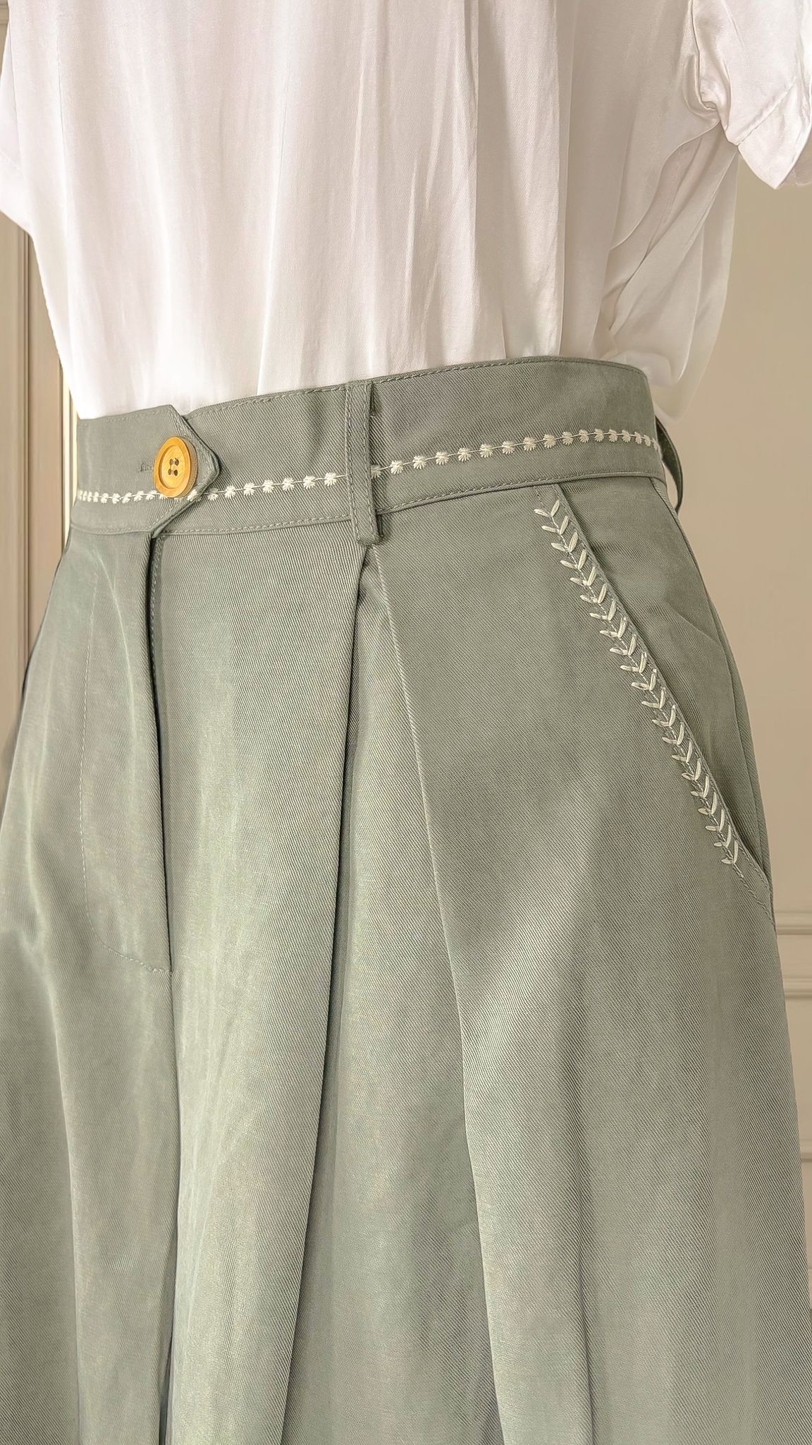 Pantalone Ilary
